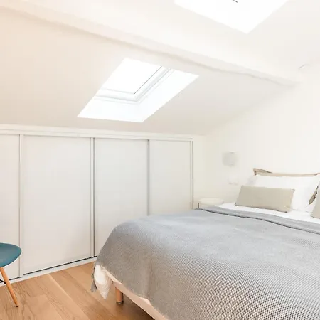 Penthouse Loft - 4 Guests - In Heart Of