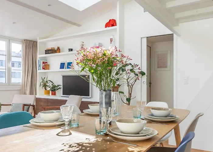 Penthouse Loft - 4 Guests - In Heart Of