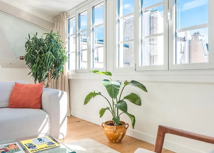 Penthouse Loft - 4 Guests - In Heart Of